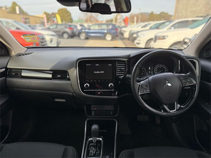 2021 Mitsubishi Outlander ES