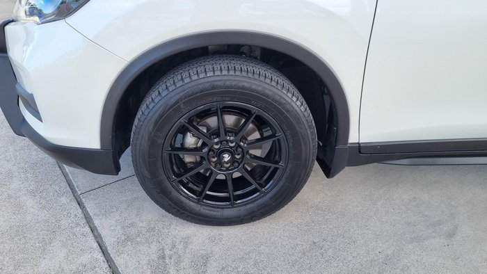 2021 Nissan X-TRAIL ST