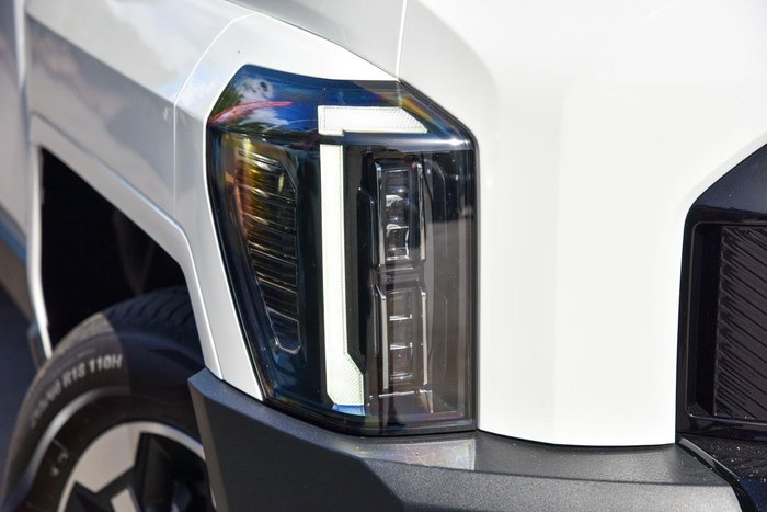 2025 Kia Tasman X-Line TK MY26 4X4 Dual Range Clear White