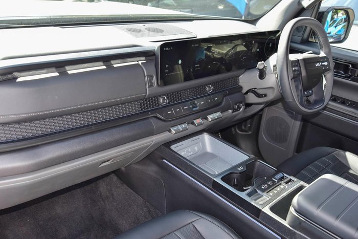 2025 Kia Tasman X-Line TK MY26 4X4 Dual Range Clear White