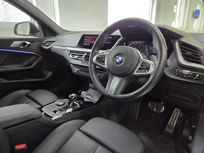 2021 BMW 2 Series 220i M Sport