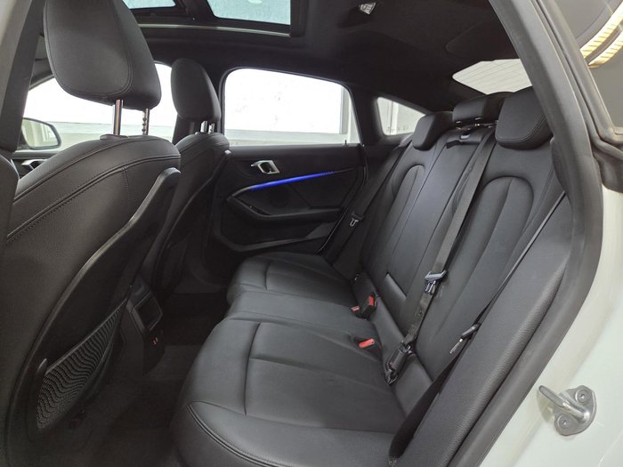 2021 BMW 2 Series 220i M Sport