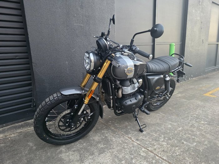 2025 Royal Enfield 2025 ROYAL ENFIELD 650CC BEAR MID BLACK