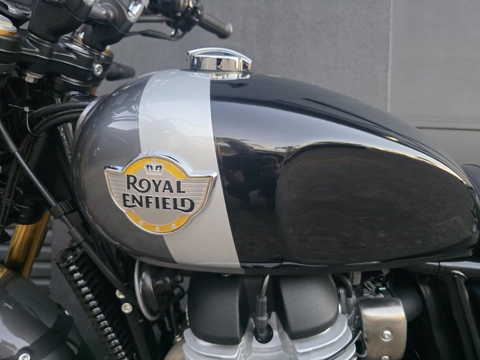 2025 Royal Enfield 2025 ROYAL ENFIELD 650CC BEAR MID BLACK