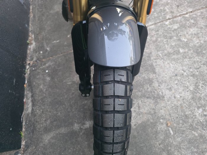 2025 Royal Enfield 2025 ROYAL ENFIELD 650CC BEAR MID BLACK