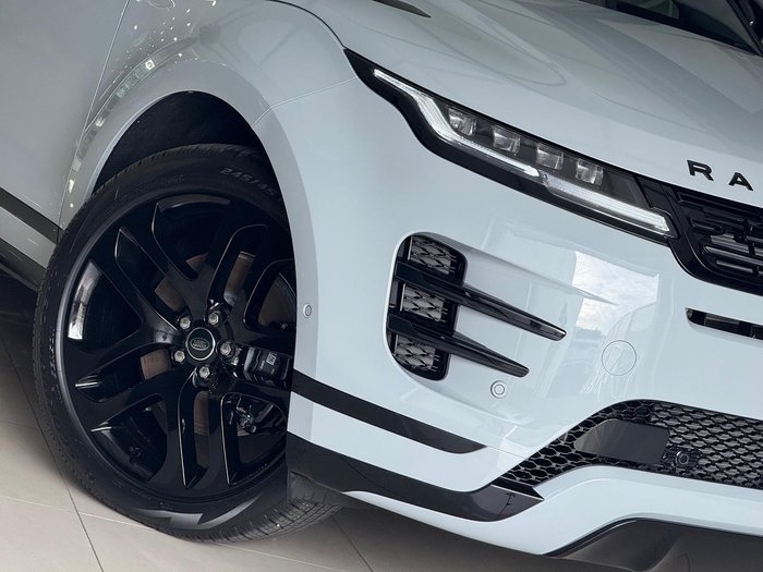 2025 Land Rover Range Rover Evoque P250 Dynamic SE