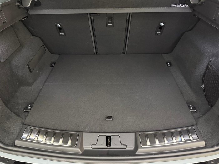 2025 Land Rover Range Rover Evoque P250 Dynamic SE