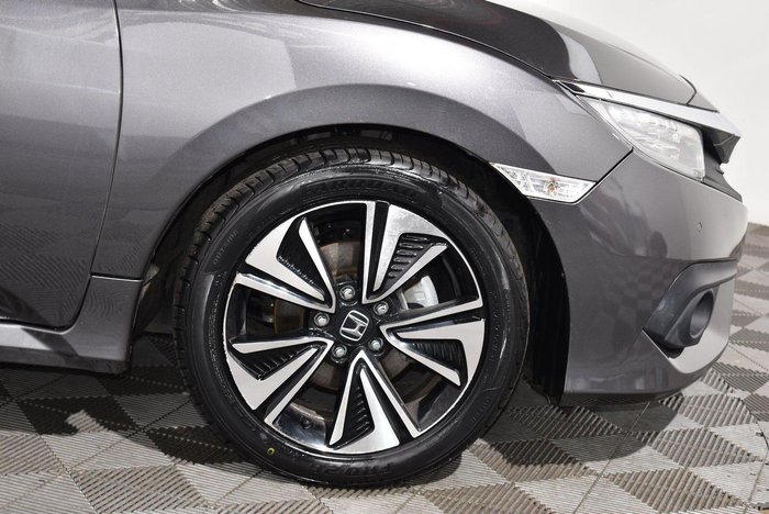 2016 Honda Civic VTi-LX