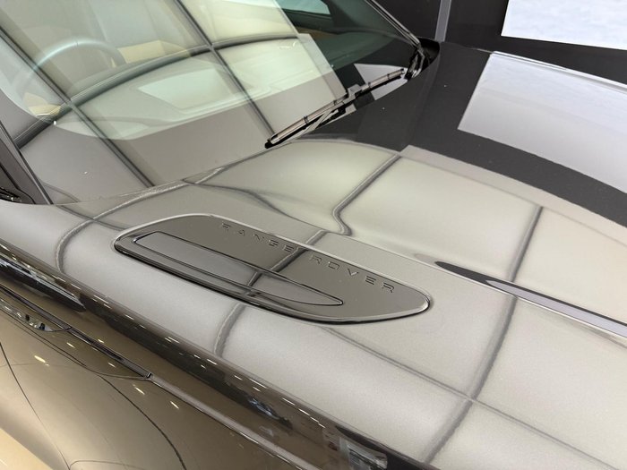 2024 Land Rover Range Rover Velar PHEV P400e Dynamic HSE