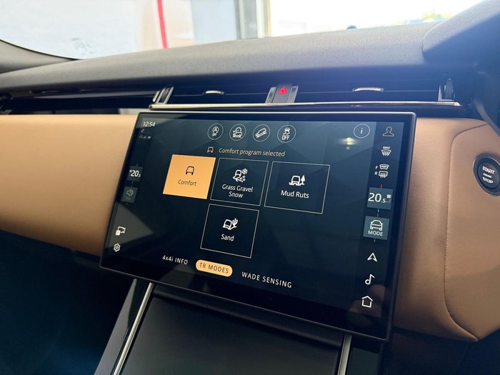 2024 Land Rover Range Rover Velar PHEV P400e Dynamic HSE