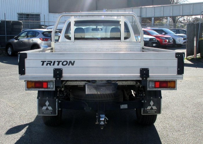 2015 Mitsubishi Triton GLX
