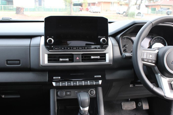 2025 Mitsubishi Triton GLS