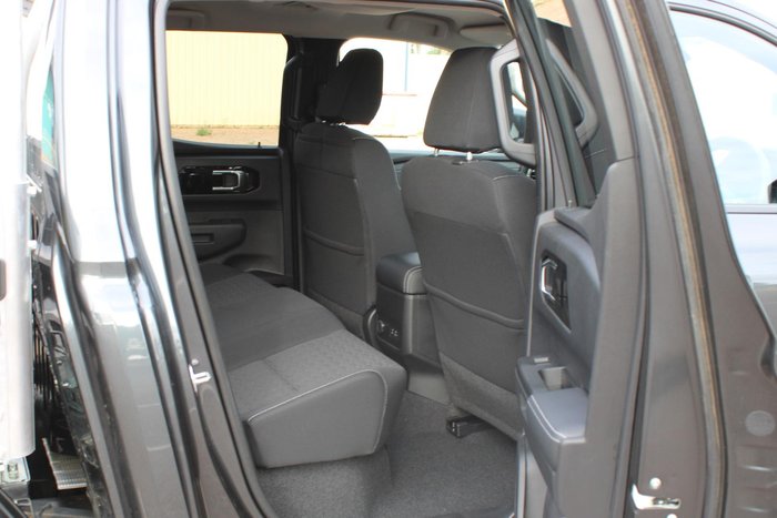 2025 Mitsubishi Triton GLS