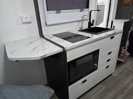 2024 New Age Caravans NAM8(Queen Bed)