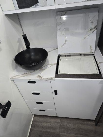 2024 New Age Caravans NAM8(Queen Bed)