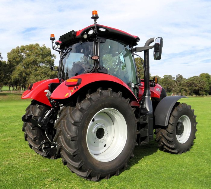 2025 CASE IH Maxxum 150 Red