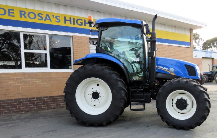 2025 New Holland T6020 Plus Blue
