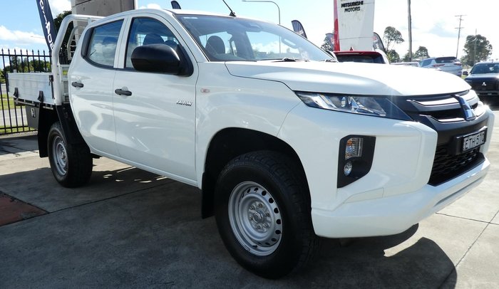 2022 Mitsubishi Triton GLX