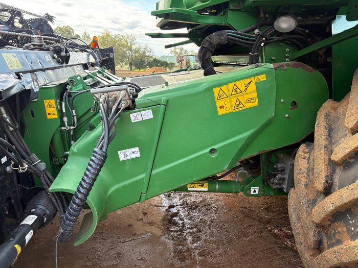 2019 John Deere S790 Green