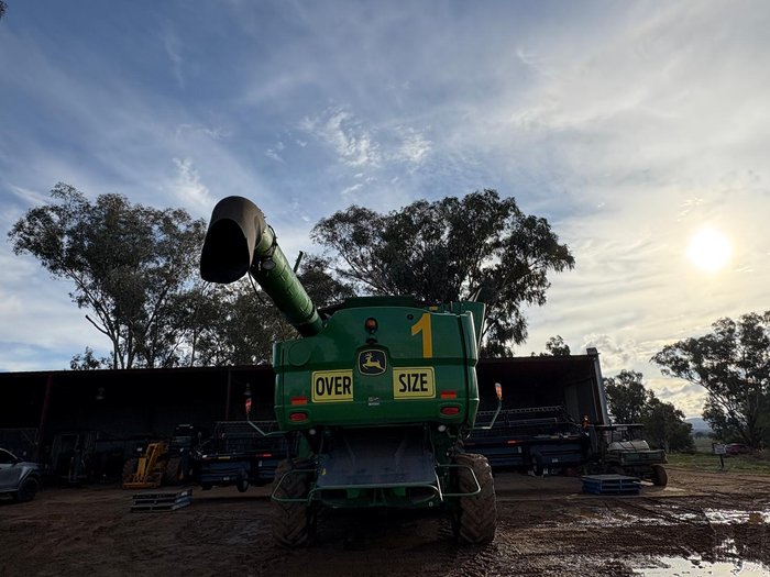 2019 John Deere S790 Green