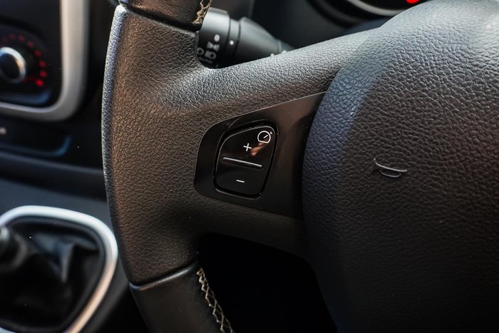 2021 Renault Trafic Premium 125kW