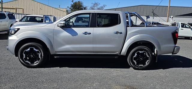 2024 NISSAN D23 ST-X NAVARA 4X4 2.3 DSL AUTO DC ST-X LN BRILLIANT SILVER
