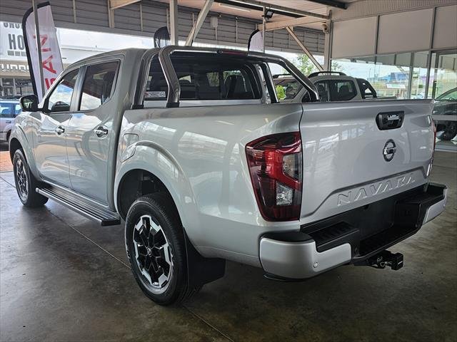 2024 NISSAN D23 ST-X NAVARA 4X4 2.3 DSL AUTO DC ST-X LN BRILLIANT SILVER