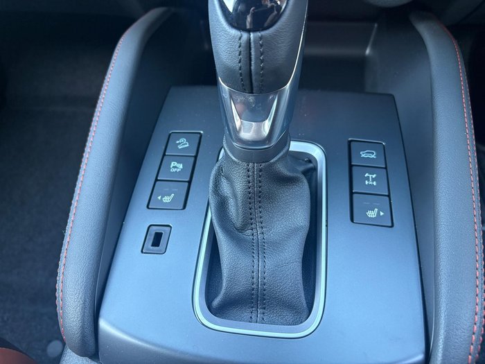 2025 Mazda BT-50 SP