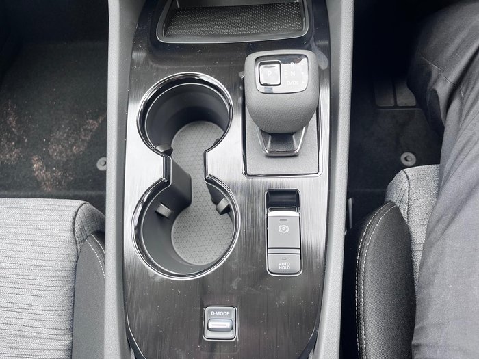 2025 Nissan X-TRAIL ST