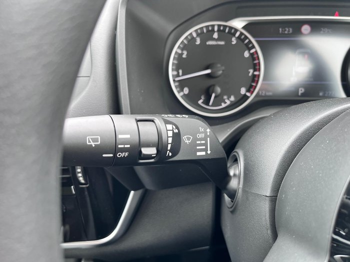 2025 Nissan X-TRAIL ST