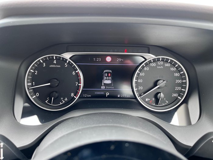 2025 Nissan X-TRAIL ST