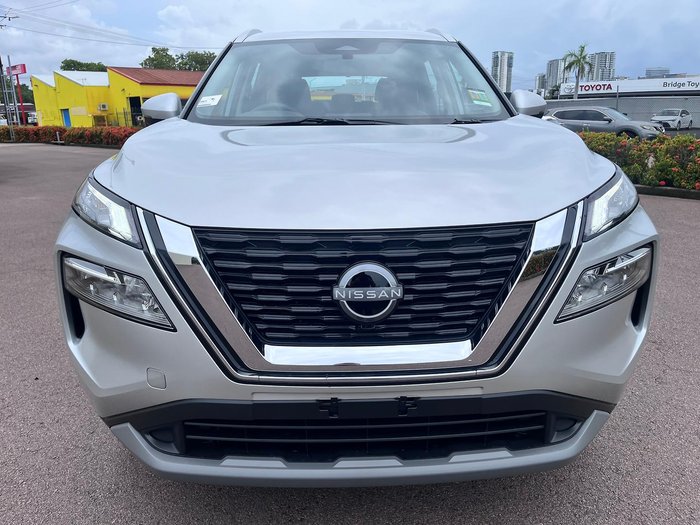 2025 Nissan X-TRAIL ST