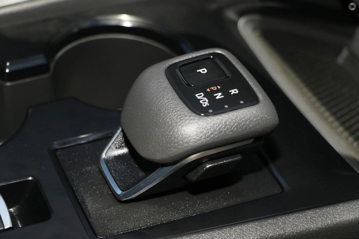 2025 Nissan X-TRAIL ST