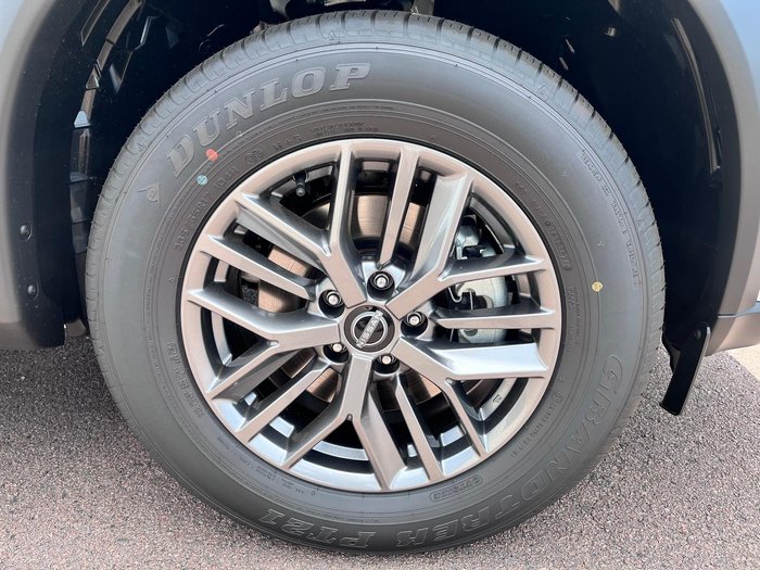 2025 Nissan X-TRAIL ST