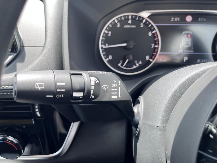 2025 Nissan X-TRAIL ST