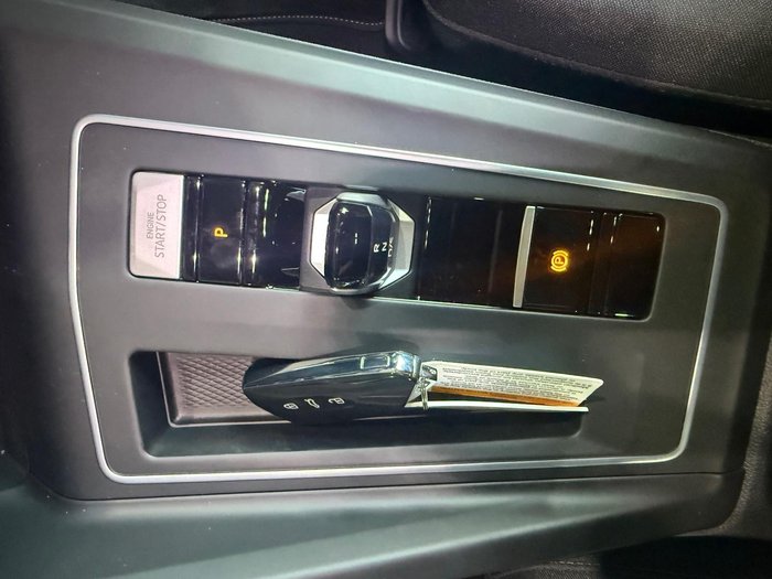 2025 Volkswagen Golf 110TSI Life