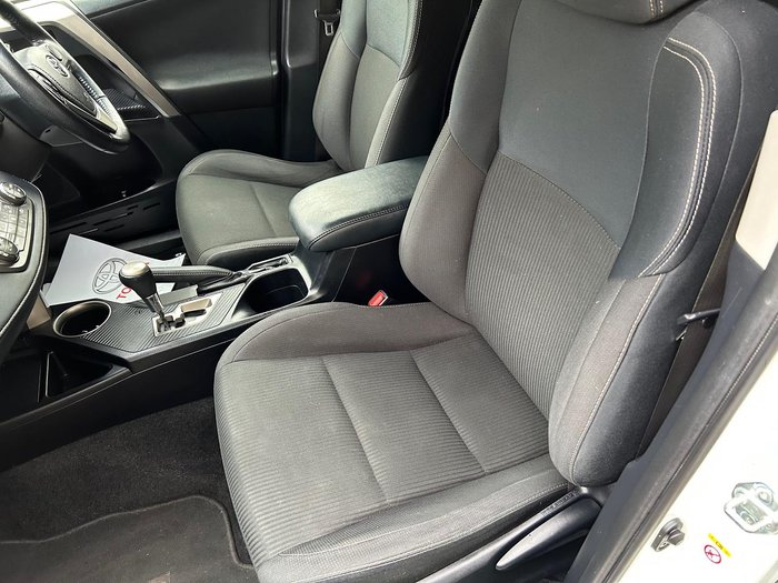 2015 Toyota RAV4 GXL