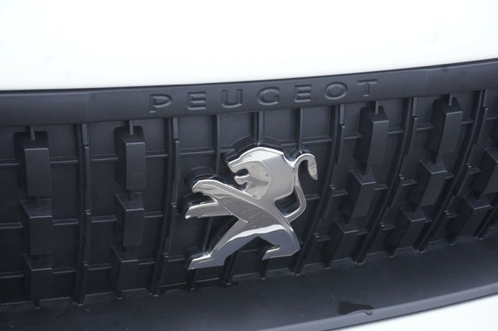 2021 Peugeot Expert Pro