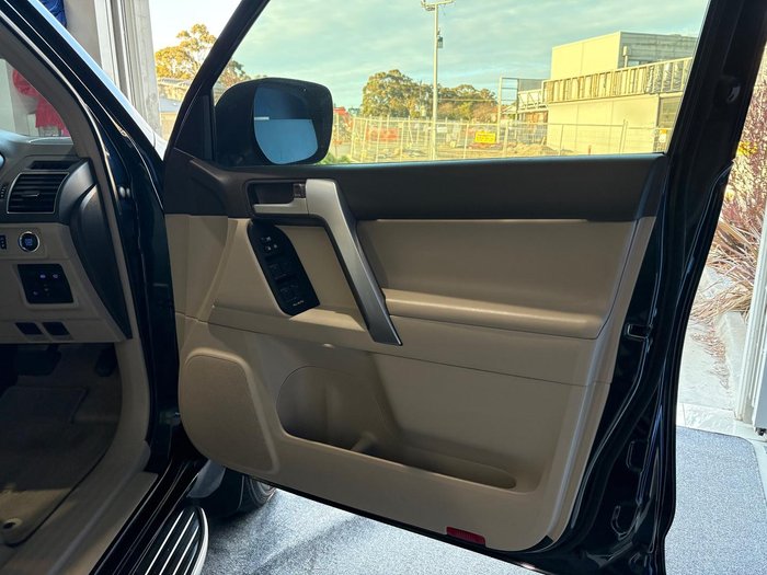 2021 Toyota Landcruiser Prado VX