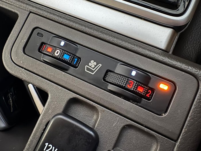 2021 Toyota Landcruiser Prado VX
