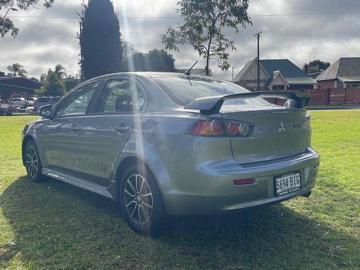 2015 Mitsubishi Lancer ES Sport
