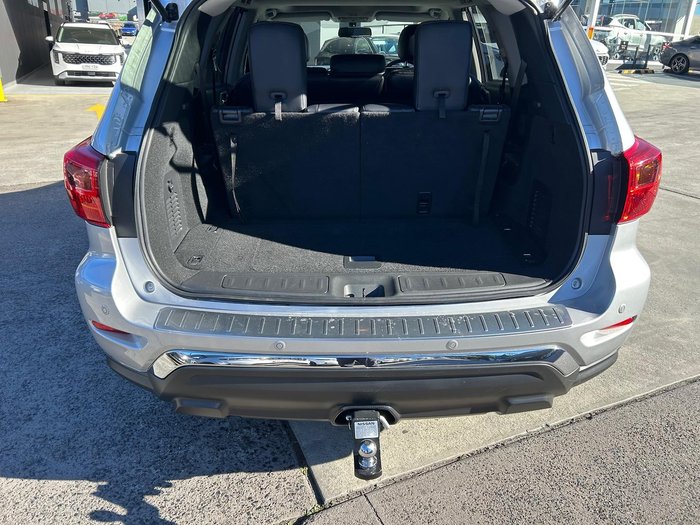 2019 Nissan Pathfinder ST-L