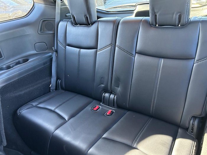 2019 Nissan Pathfinder ST-L