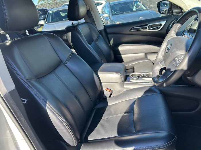 2019 Nissan Pathfinder ST-L