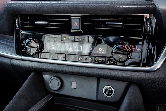 2025 Nissan QASHQAI Ti-L