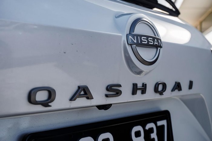 2025 Nissan QASHQAI Ti-L