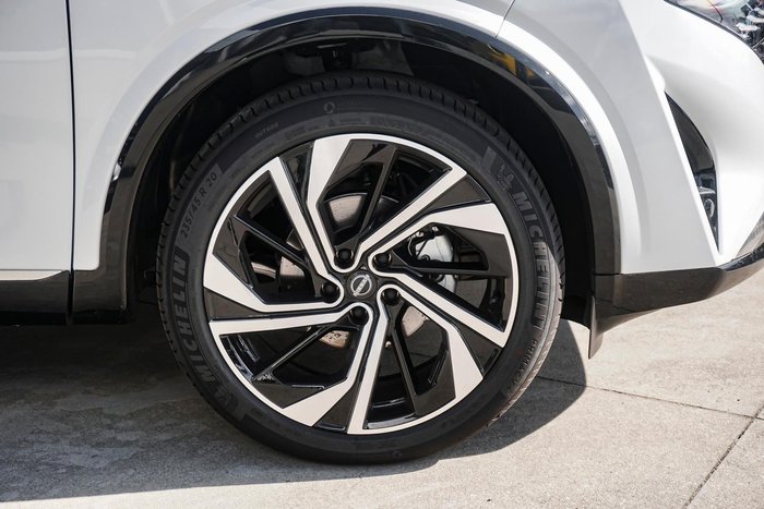 2025 Nissan QASHQAI Ti-L