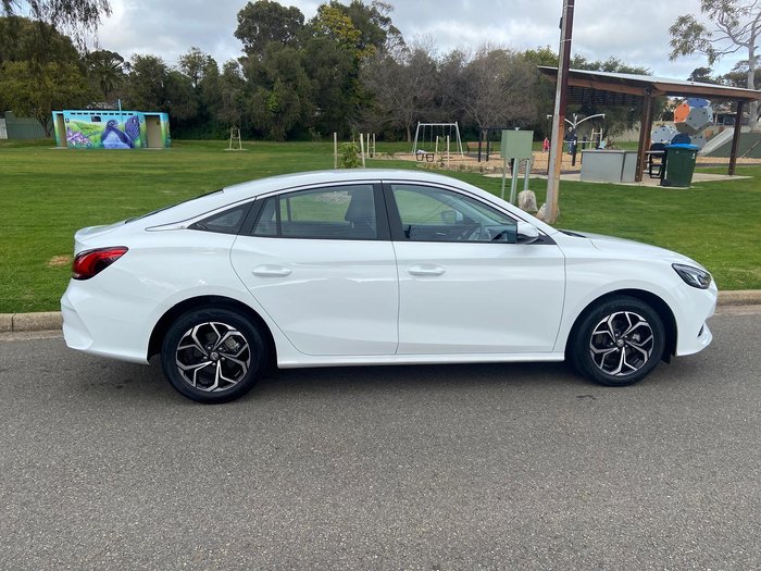 2024 MG MG5 Vibe