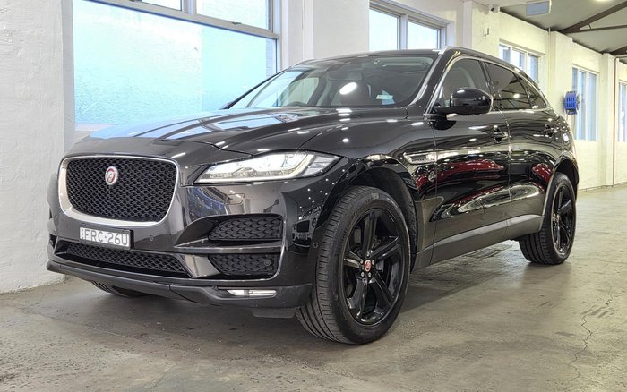 2016 Jaguar F-PACE 30d Portfolio