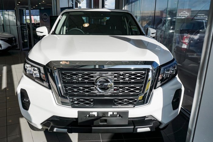 2025 Nissan Navara ST-X